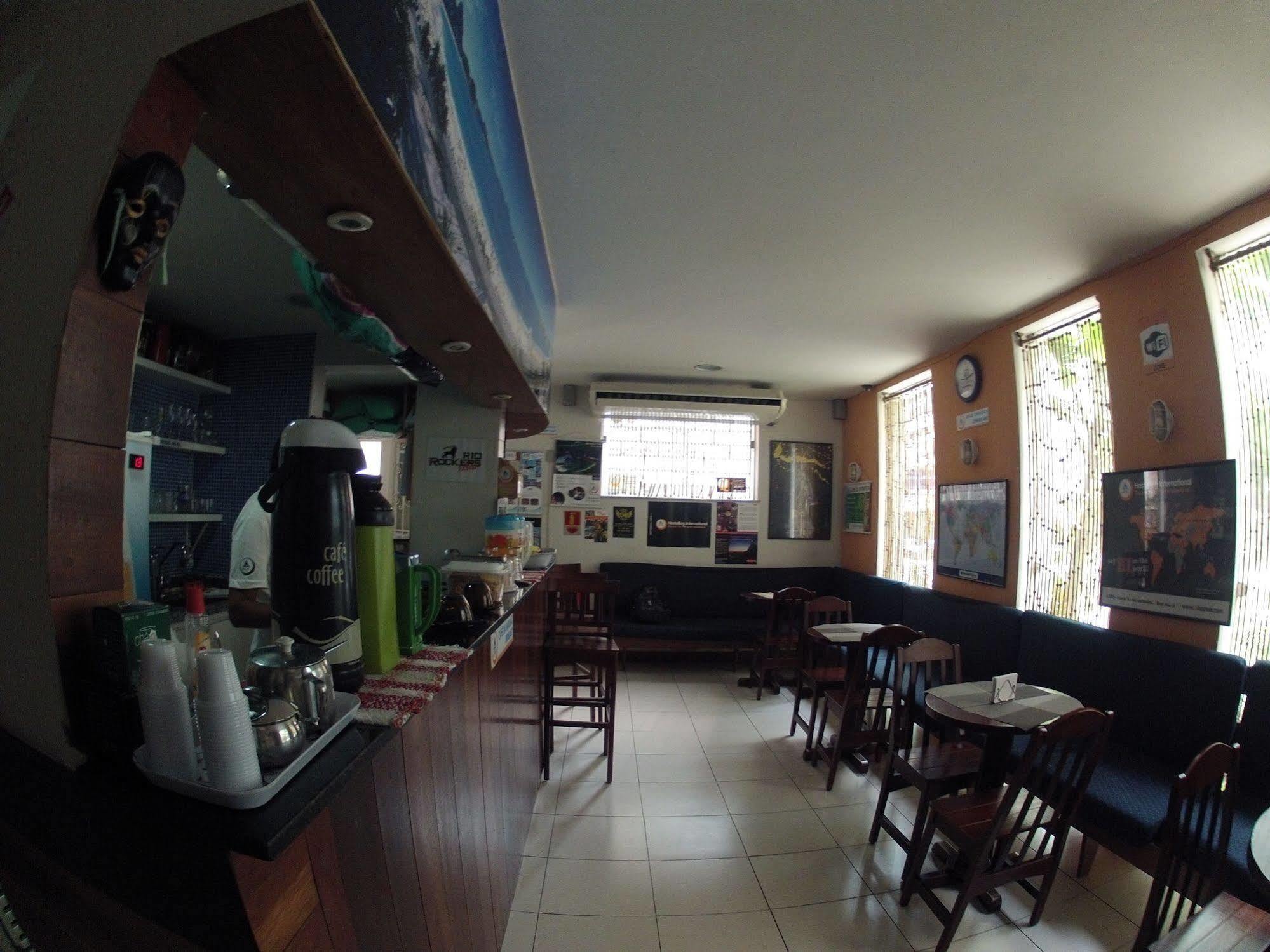 Albergue Rio Rockers